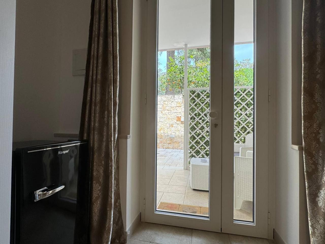 Allivigne Rooms & Pool بولينيانو آ ماري المظهر الخارجي الصورة