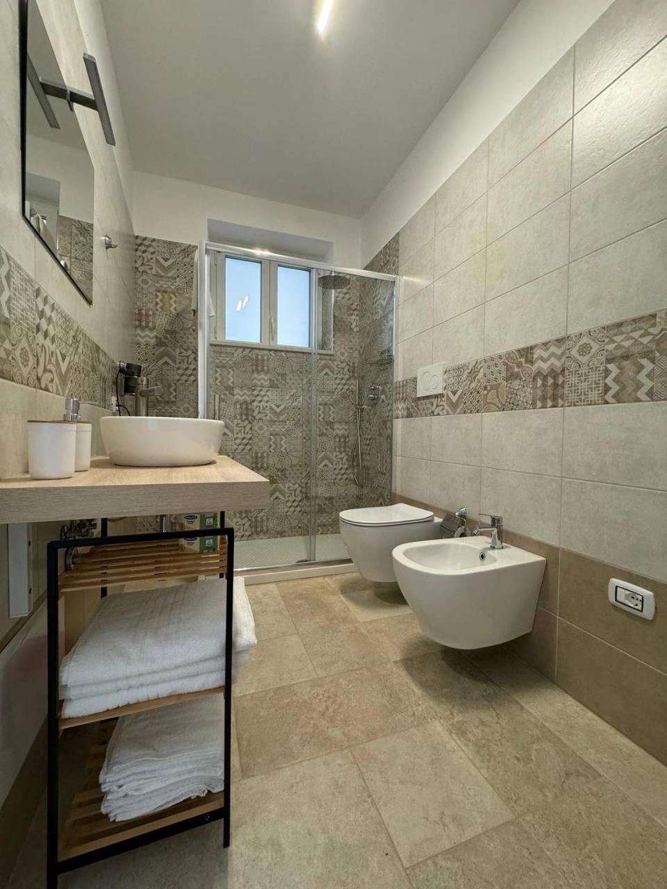 Allivigne Rooms & Pool بولينيانو آ ماري المظهر الخارجي الصورة