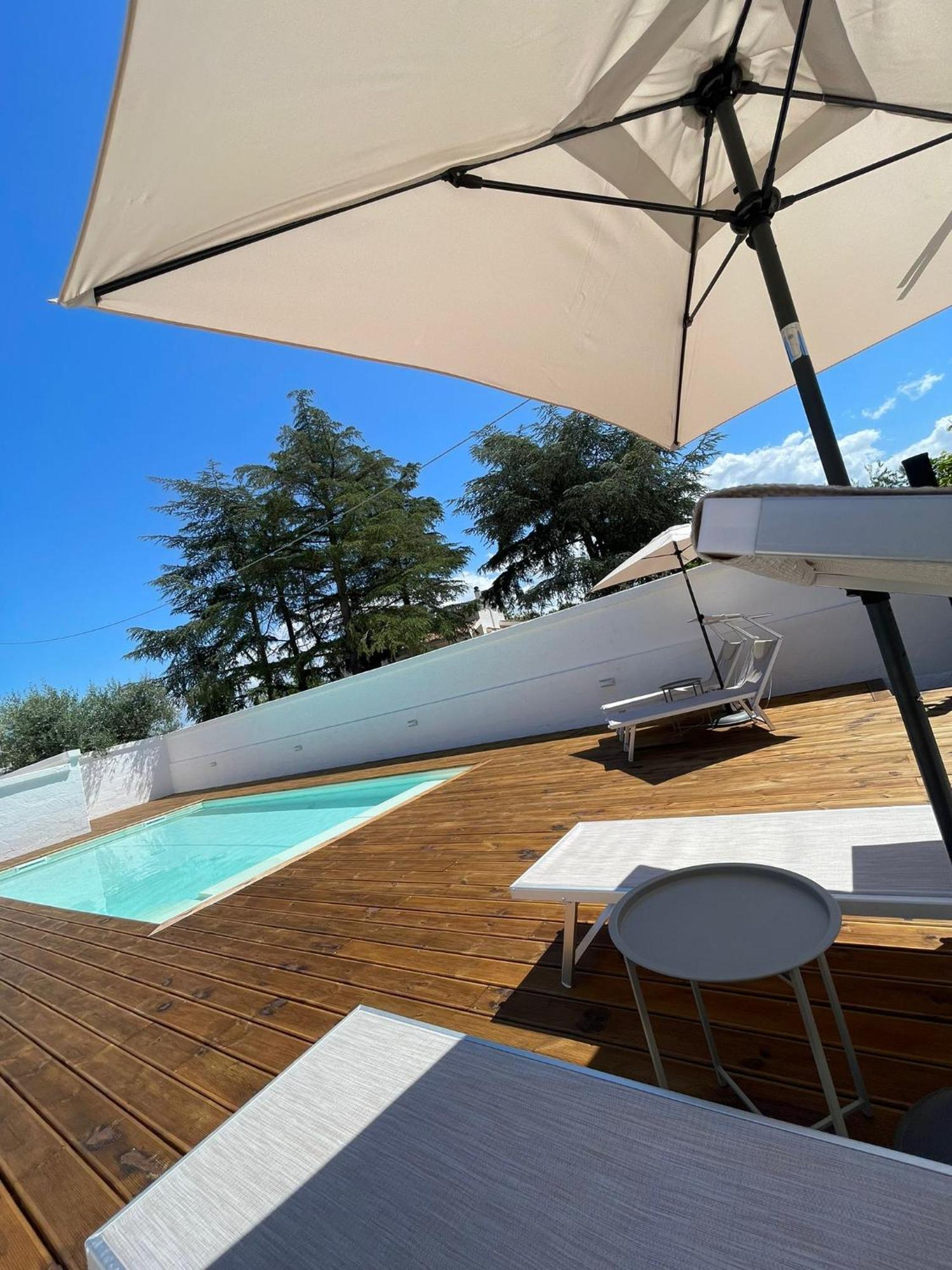 Allivigne Rooms & Pool بولينيانو آ ماري الغرفة الصورة
