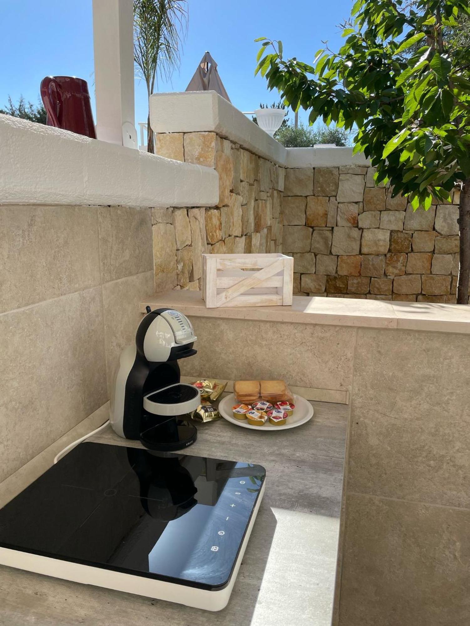 Allivigne Rooms & Pool بولينيانو آ ماري المظهر الخارجي الصورة