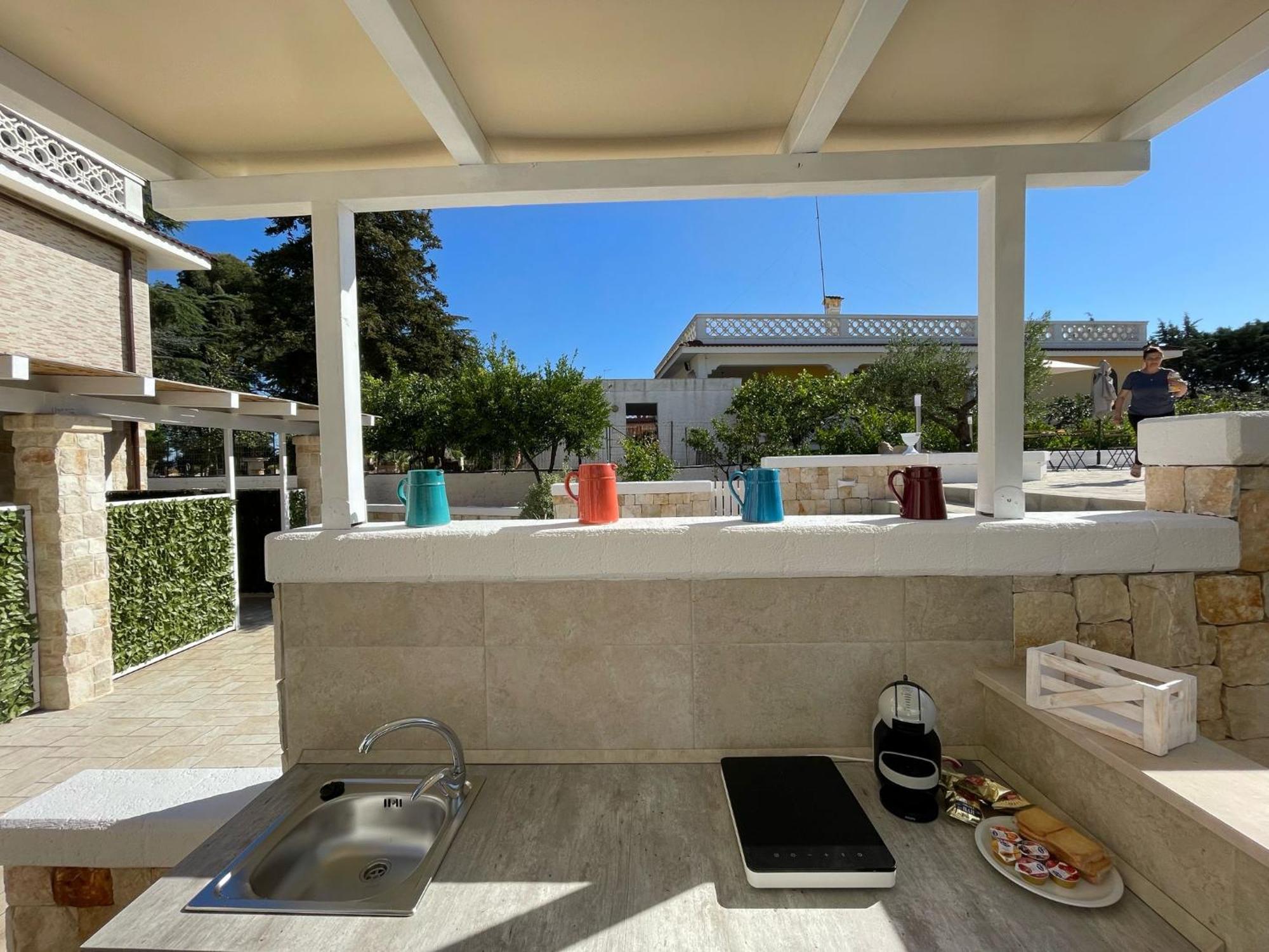 Allivigne Rooms & Pool بولينيانو آ ماري المظهر الخارجي الصورة